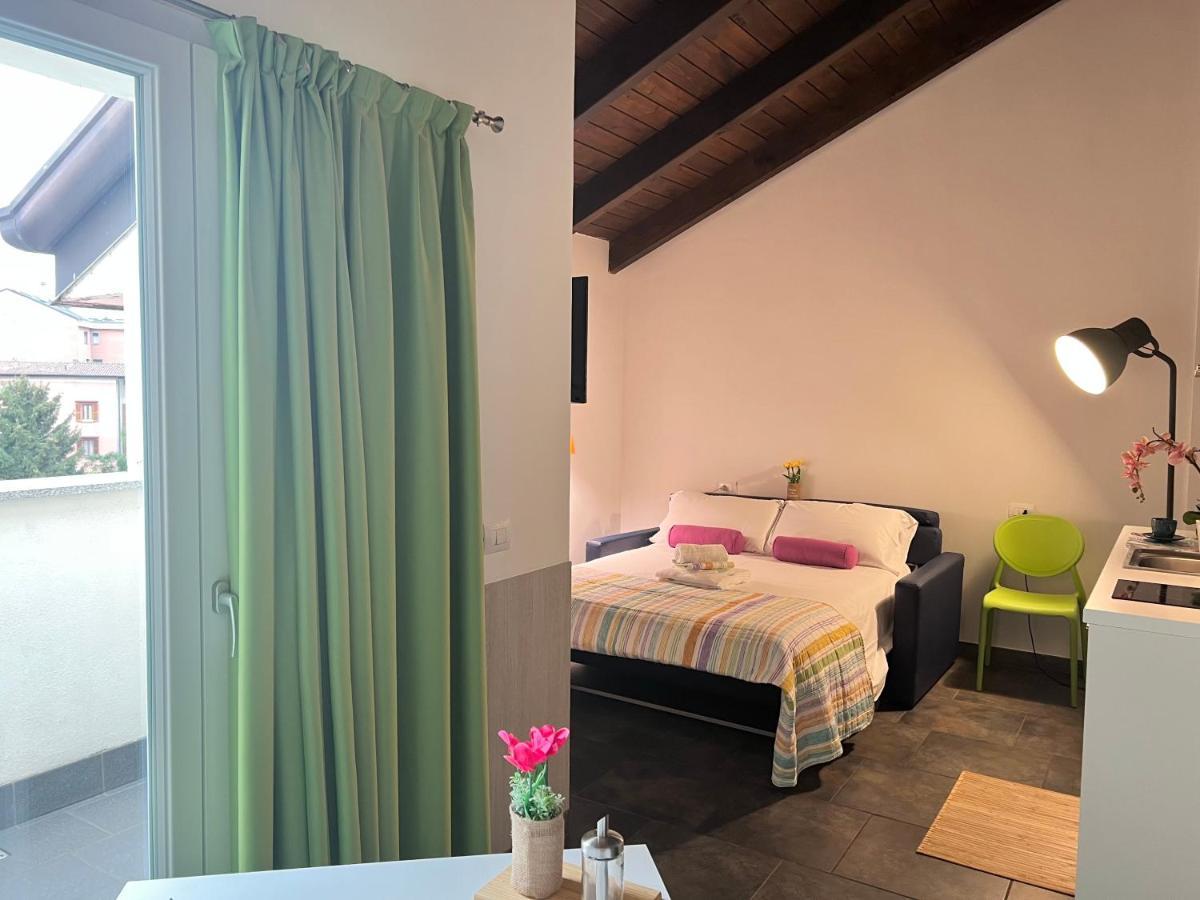 Bnbook Residence Matteotti ノヴァーラ エクステリア 写真